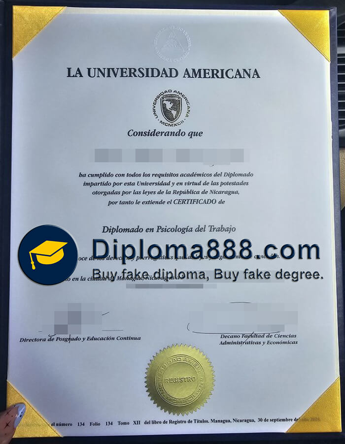 Universidad Americana diploma